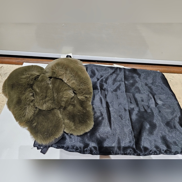 Apparis fur slides - Picture 2 of 3